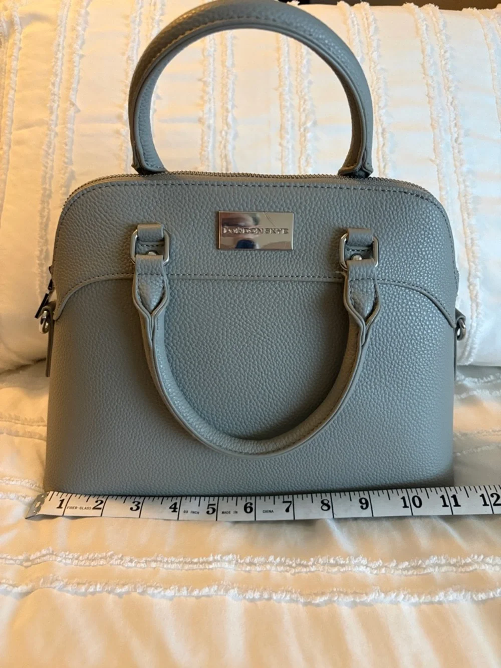 Brand new! London Skye handbag and wallet set